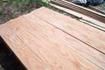 Good example of flat sawn or plain sawn Red Oak. Notice the grain pattern or "cathedrals".